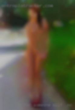 Looking milf in NC for someone to pleasure.